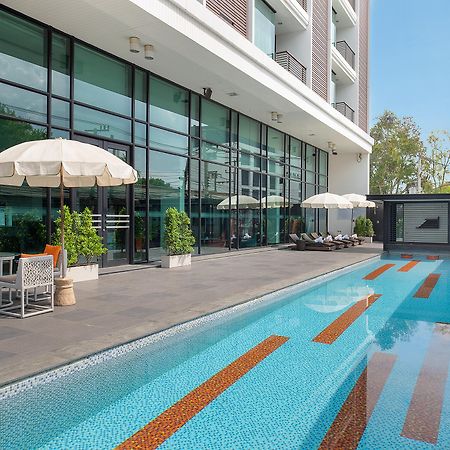 Tsix5 Hotel Pattaya Extérieur photo