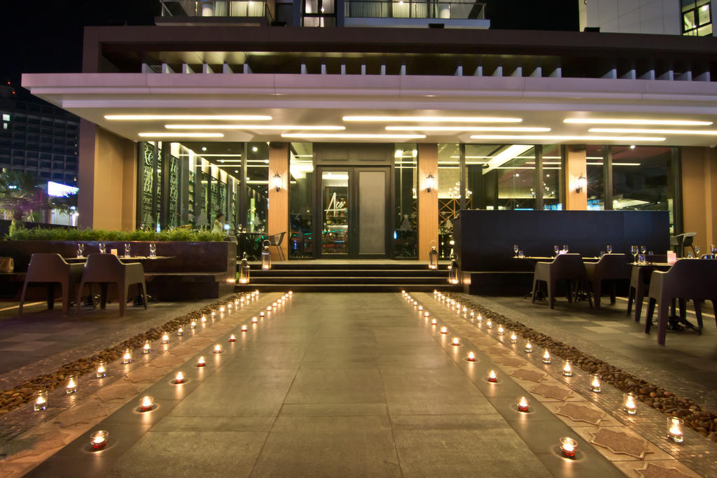 Tsix5 Hotel Pattaya Extérieur photo